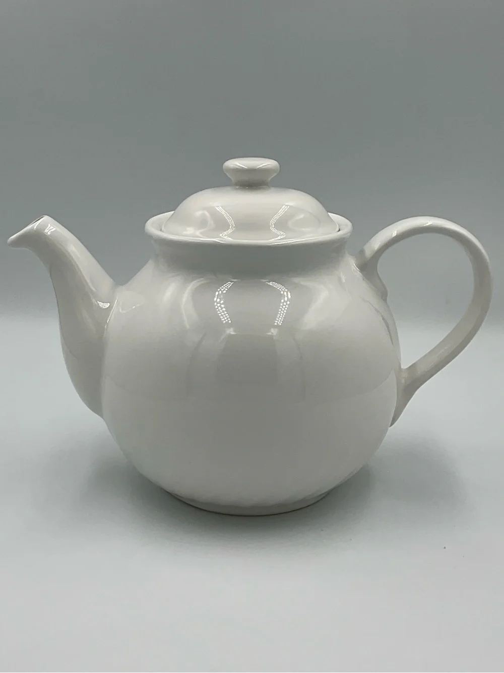 Vintage Corelle Coordinates Enhancements    1-Quart White Teapot